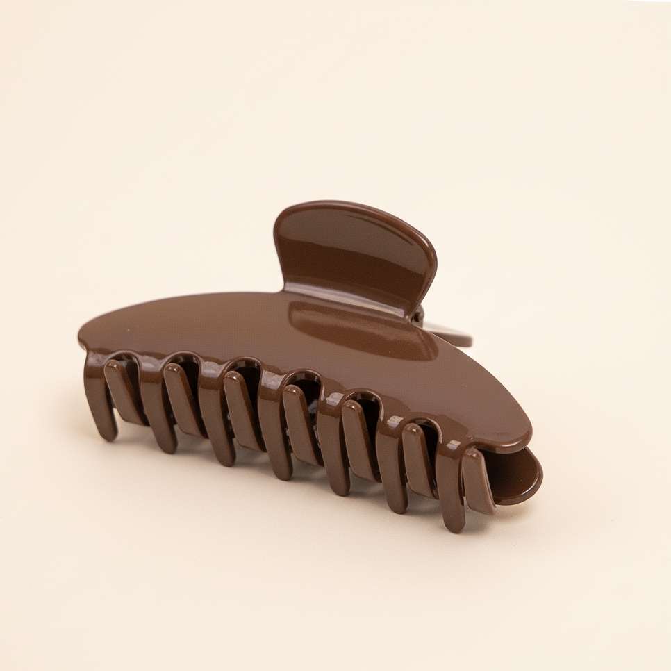 Brown Belle Hair Clip in Dark chocolate