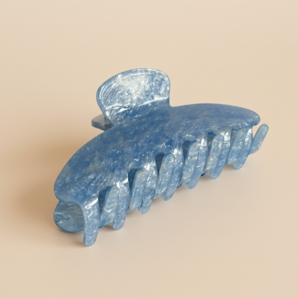 Blue Belle Hair Clip in blu ghiacciato