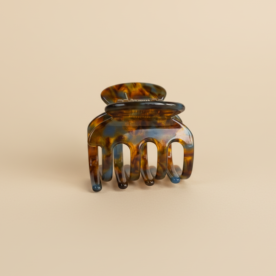 Blue brown Tiny Claw Hair Clip in Ocean Amber