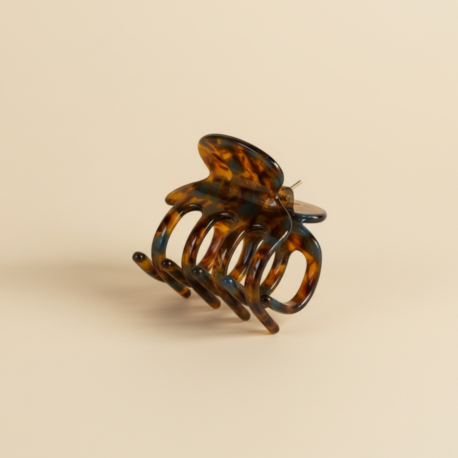 Blue brown Tiny Claw Hair Clip in Ocean Amber