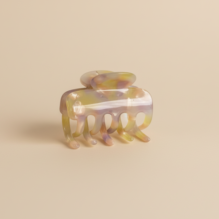 Green Tiny Claw Hair Clip in Aurora Glow