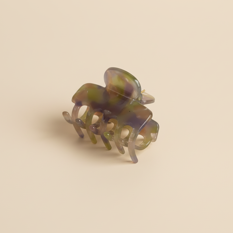 Green Tiny Claw Hair Clip in Aurora Glow