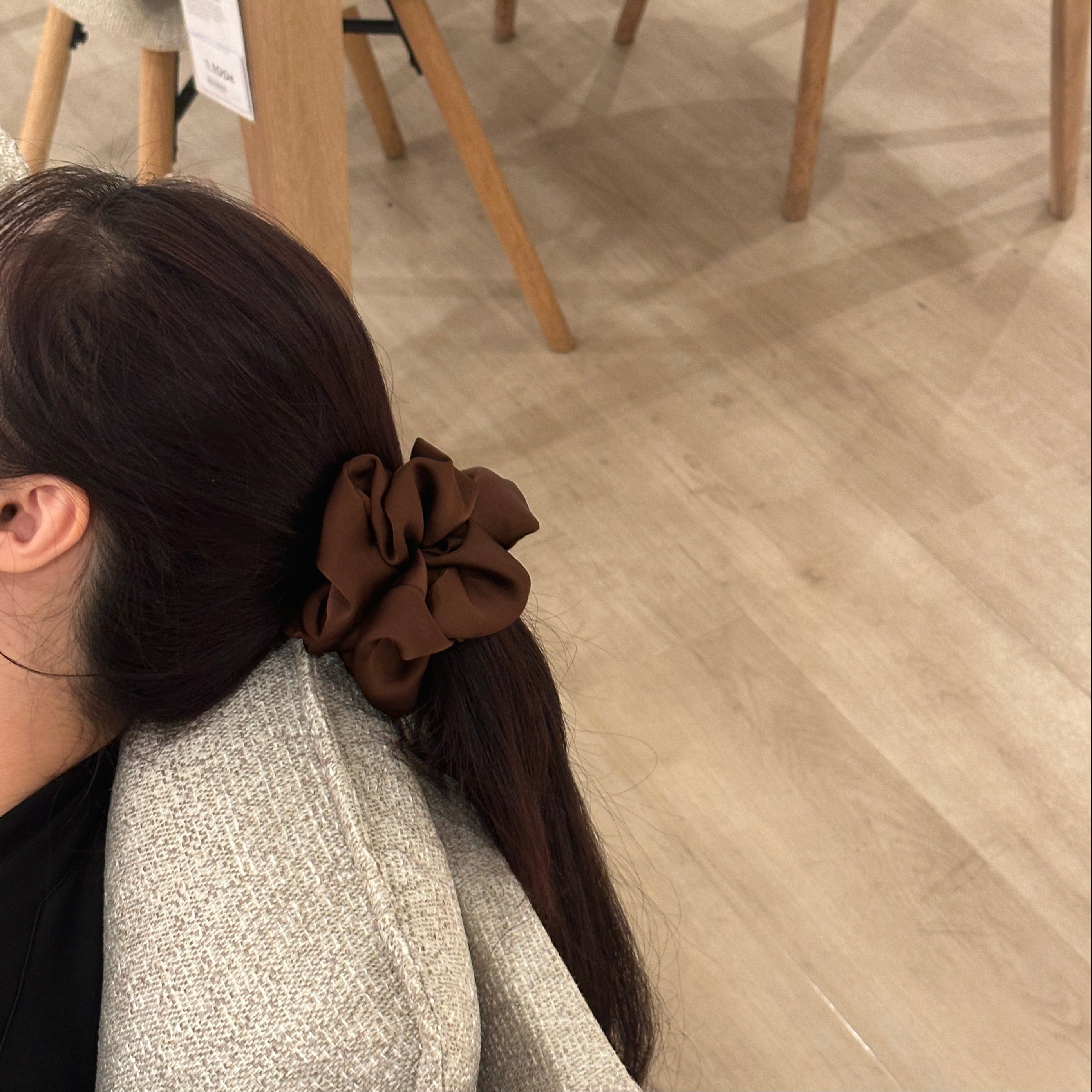 Scrunchie in Brown Sugar