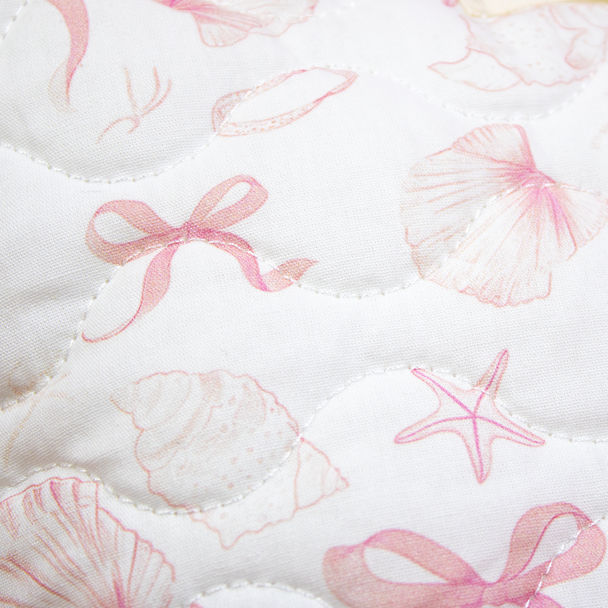 Pink white Beauty Pouch Shell Party