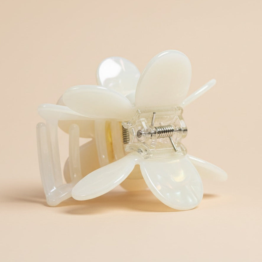 White Flower Hair Clip Morning Dew