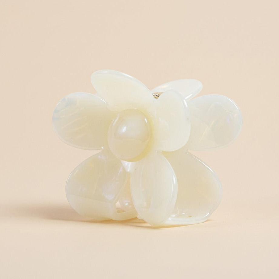 White Flower Hair Clip Morning Dew