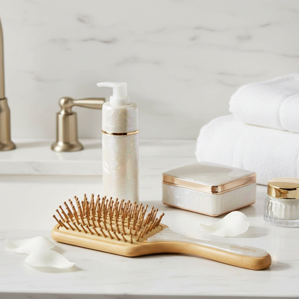 White Bamboo Paddle brush Morning Dew