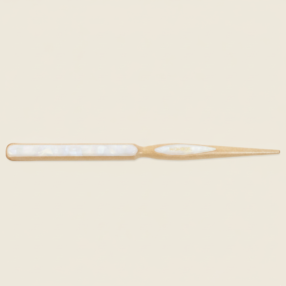 White Styling brush Morning Dew