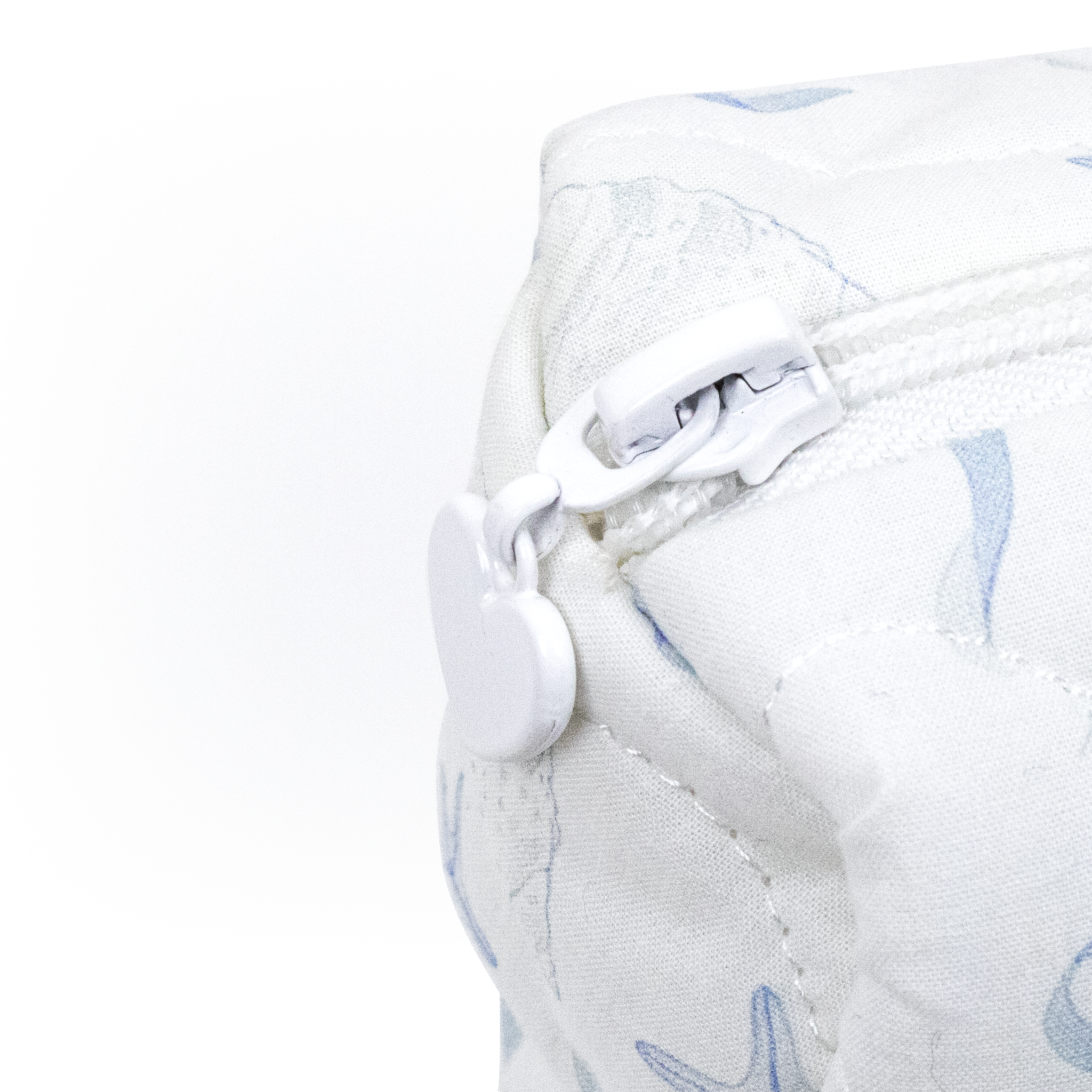 Beauty Pouch Ocean Clams